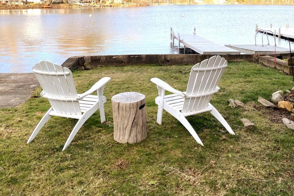 Lake Attitash Waterfront W/ Private Dock Amesbury Zewnętrze zdjęcie